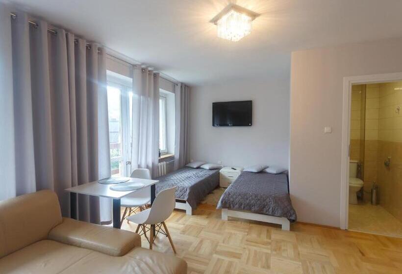 プレミアム４ベッドルーム, U Podnóża Kotarza