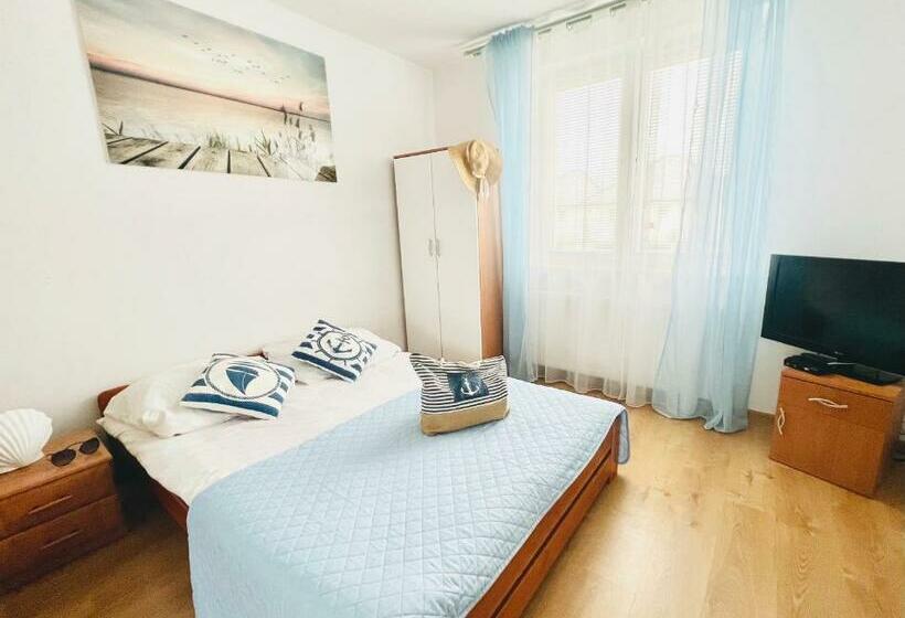 패밀리 룸, Złote Piaski