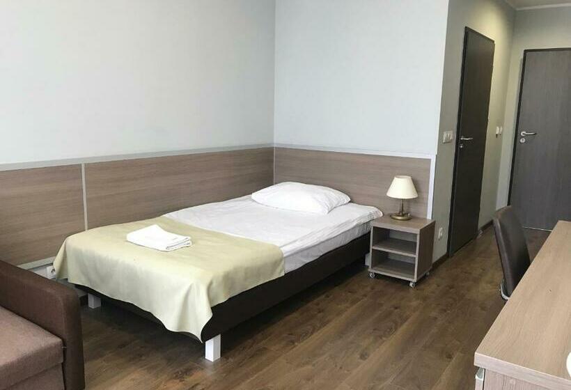 Quarto Estandar Individual, Centralny Ośrodek Sportu   Wałcz