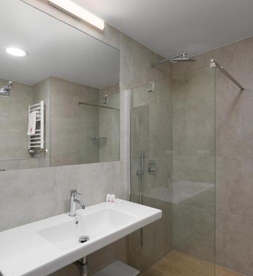 Номер Deluxe, Centralny Ośrodek Sportu   Wałcz