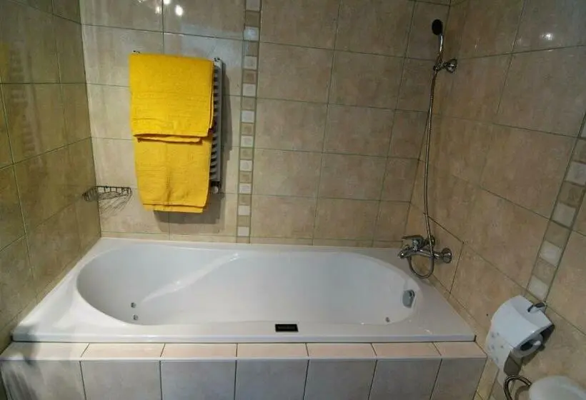スーペリアールーム, Sala Bankietowa I Pokoje Gościnne