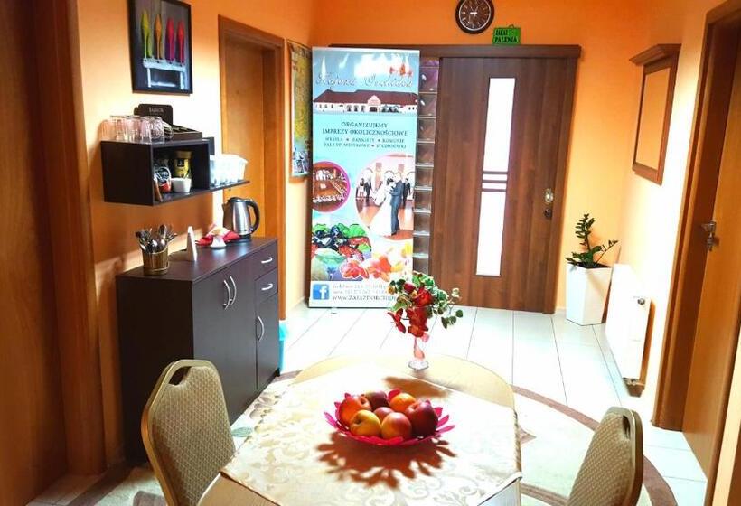 Номер Стандарт Трехместный, Zajazd Orchidea Hotel 24h