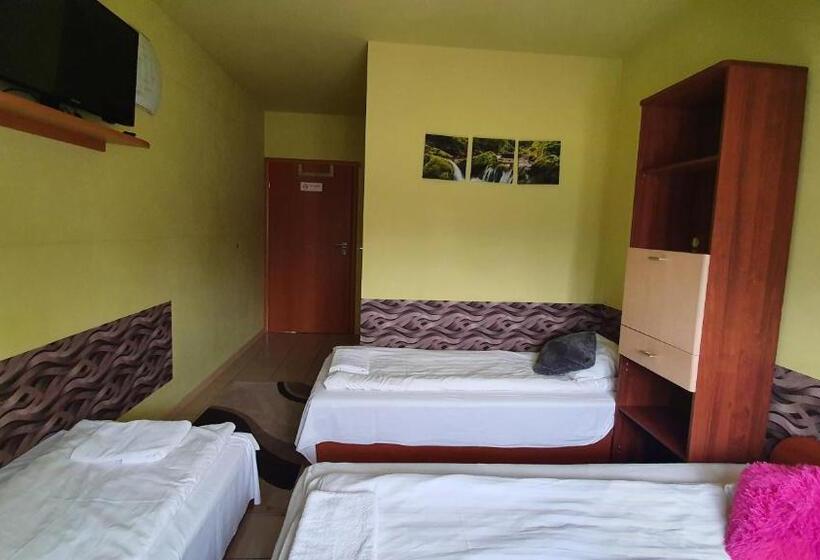 四人标准间, Zajazd Orchidea   Hotel 24h