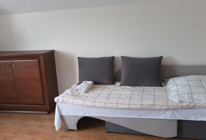 Апартаменты 1 Спальня, Zajazd Pod Jarem