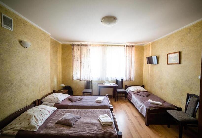 Номер Стандарт Трехместный, Zajazd Pod Jarem