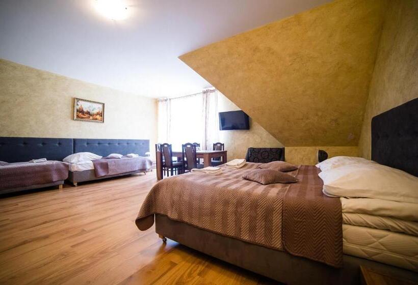 Четырехместный Номер Стандарт, Zajazd Pod Jarem