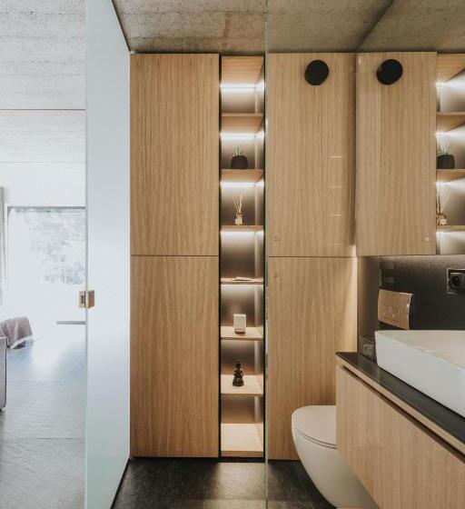 1 Bedroom Penthouse Apartment, Apartamenty Heyer