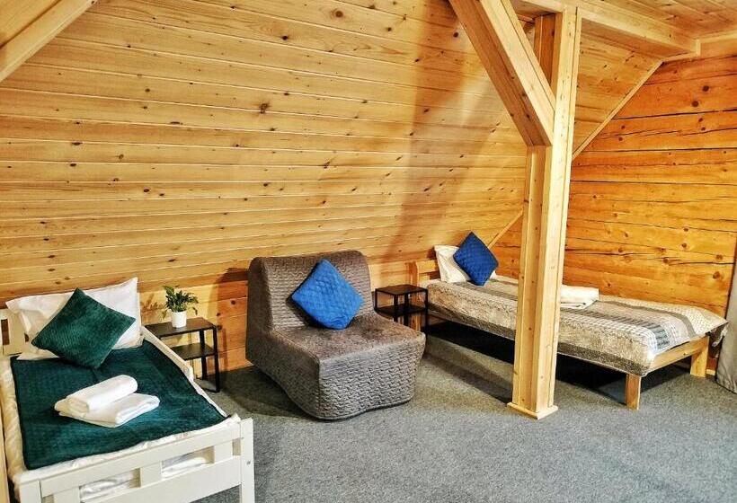 발코니가 있는 4인용 스탠다드 룸, Pokoje I Domki Na Szlaku