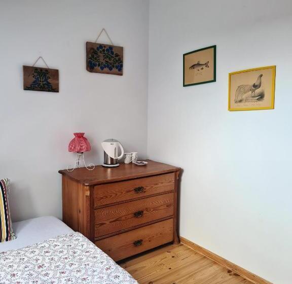 基本间, Swojski Gościniec