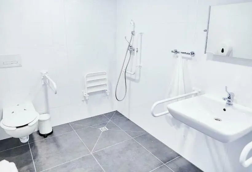 Chambre Standard, Hostel Umed