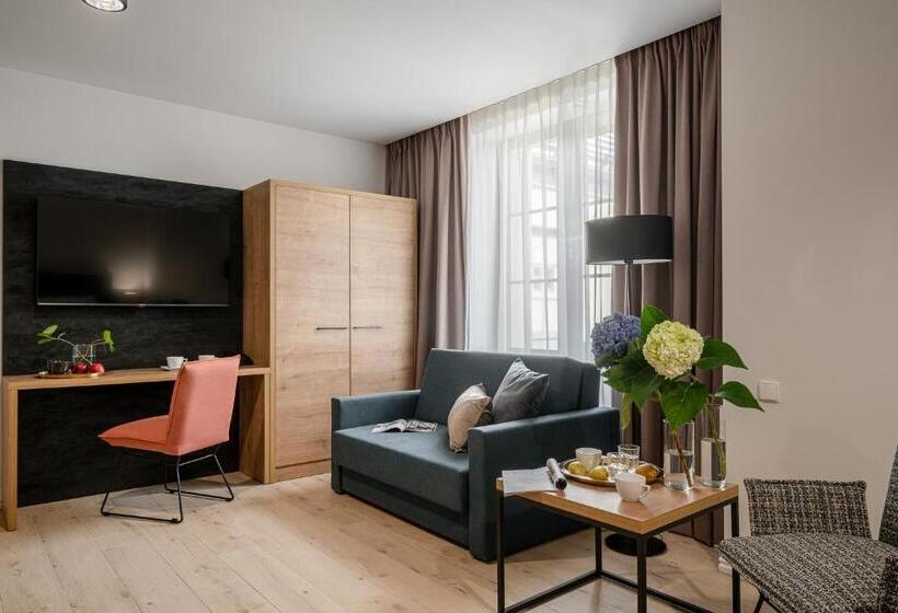 四人标准间, Jazz Market Square Wroclaw