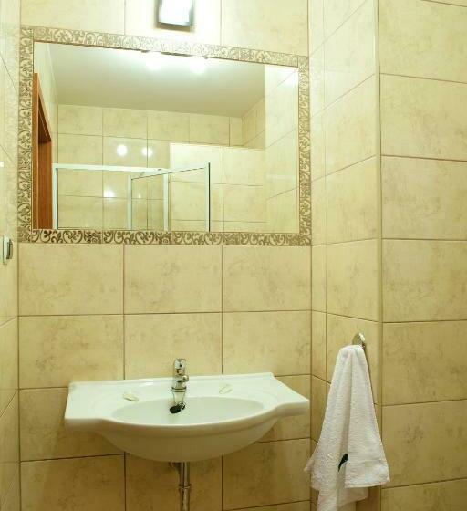 חדר סטנדרט, Podróżnik