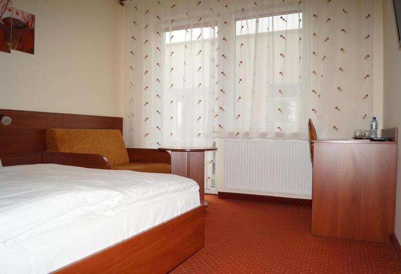 חדר סטנדרט יחיד, Podróżnik