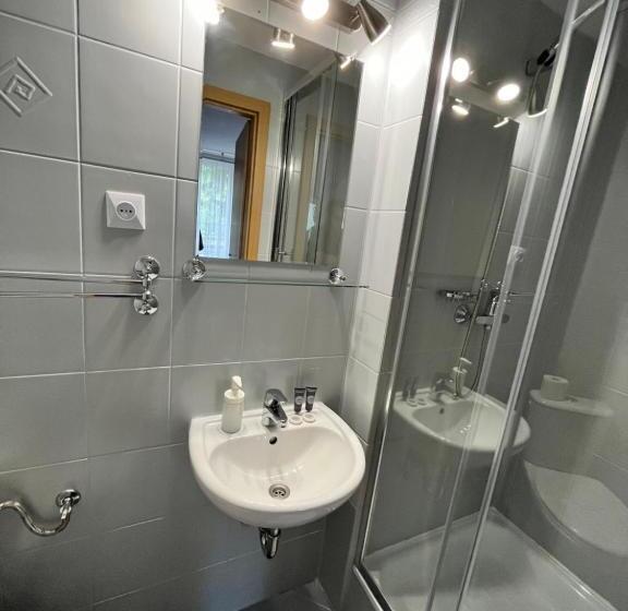 Четырехместный Номер Стандарт, Rezydencja Karnat I I Ii