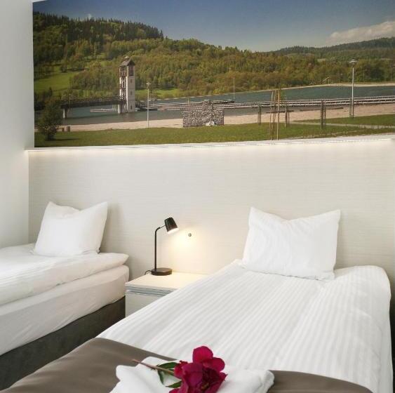 Четырехместный Номер Стандарт, Stronie