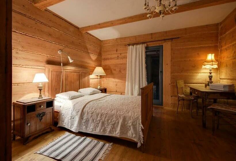 غرفة قياسية ثلاثية مزودة بتراس, U Lawendowej Wiedźmy