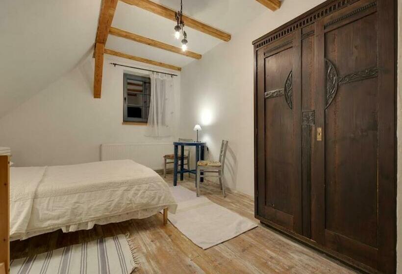 Трехместный Номер Стандарт Вид на Сад, U Lawendowej Wiedźmy