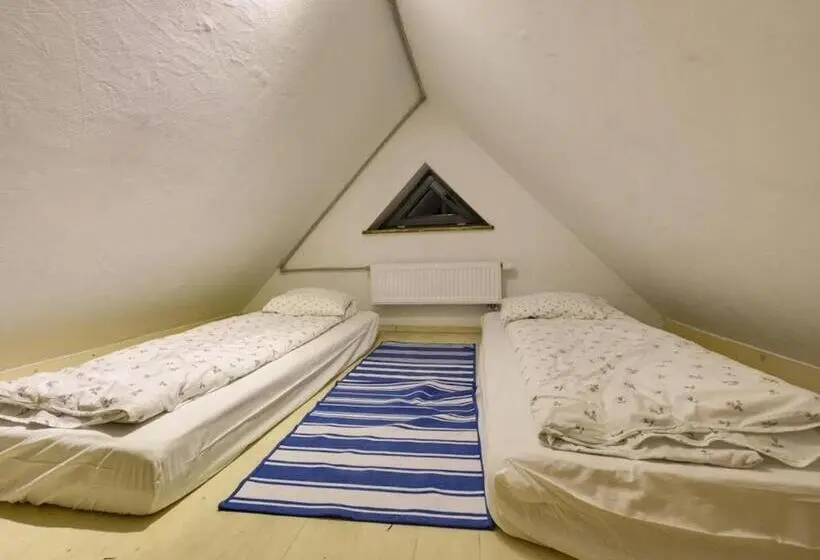 Perhehuone Puutarhanäkymä, U Lawendowej Wiedźmy