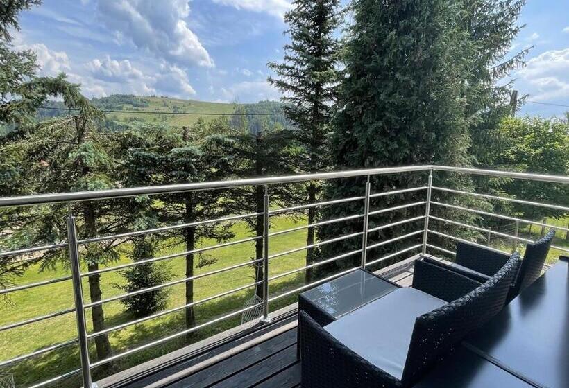 Четырехместный Номер Стандарт с Балконом, U Lawendowej Wiedźmy