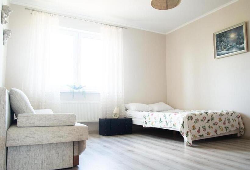 سوییت خانوادگی, Babie Lato