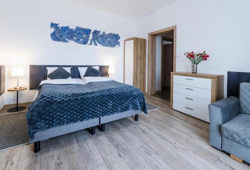 اتاق استاندارد سه تخته با چشم‌انداز, Karkonoskie Widoki