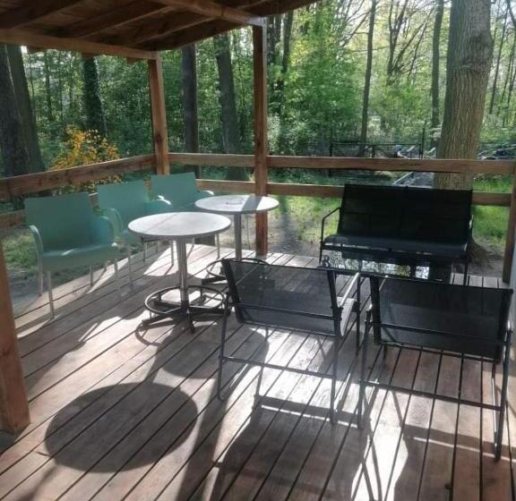 בקתת חדר, Wiking