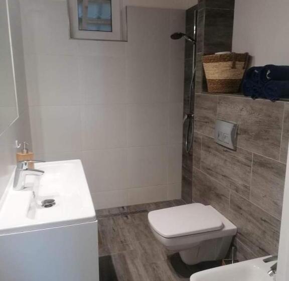 בקתת חדר, Wiking