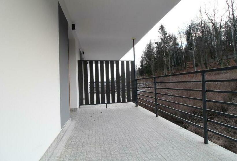 سوئیت جونیور خانوادگی, 4family Resortspa