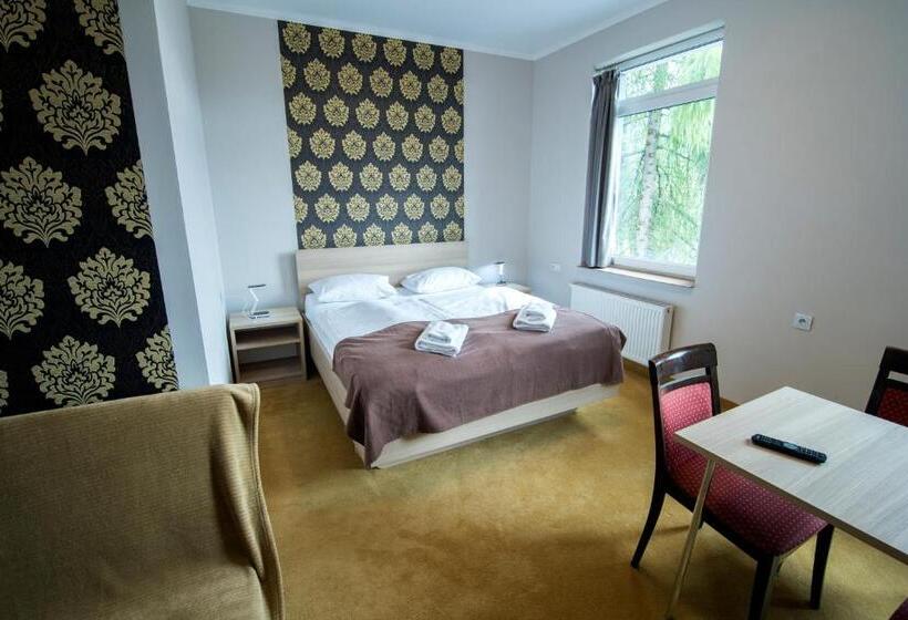 اتاق استاندارد سه نفره, 4family Resortspa