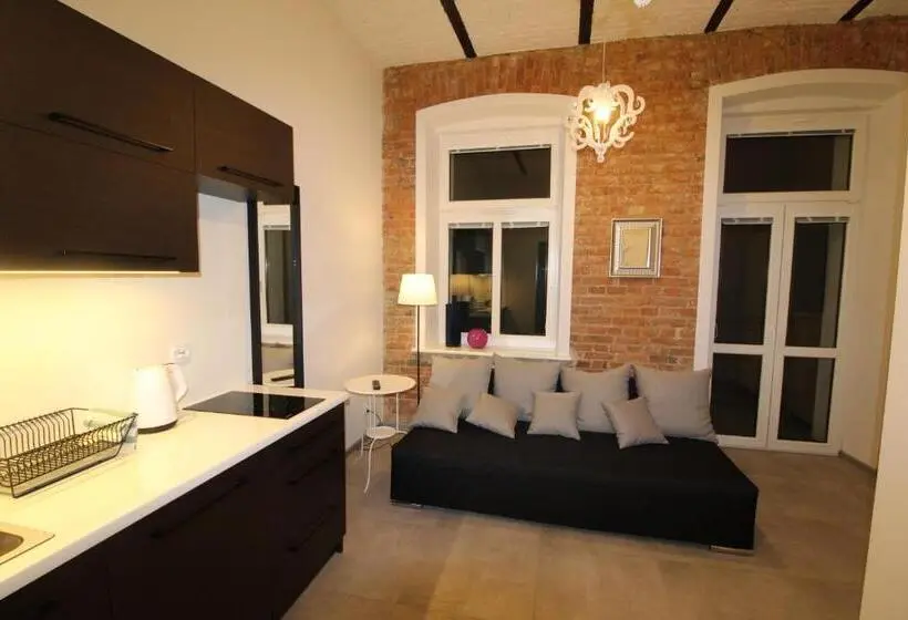 スタンダードスタジオ, Apartamenty Centrum Częstochowa Stara Kamienica