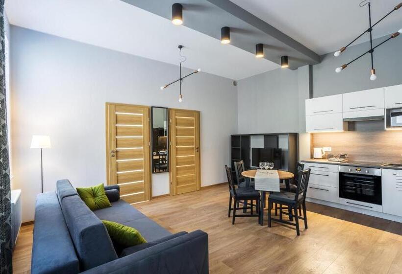 1 Bedroom Penthouse Apartment, Apartamenty Centrum Częstochowa Stara Kamienica