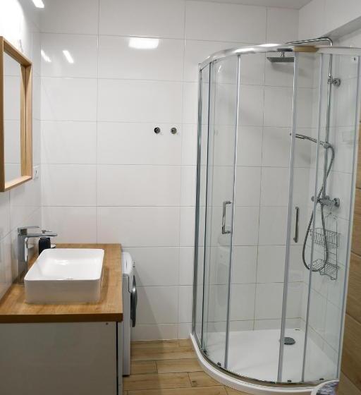 شقة ديلوكس غرفة واحدة, Apartamenty Liliowa 3