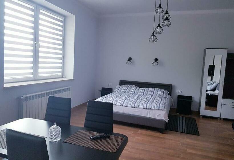 דירת חדר, Apartamenty Polna