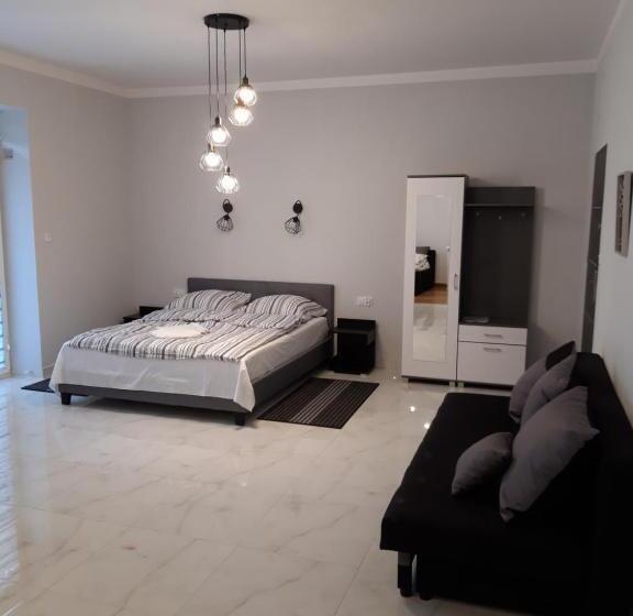 דירת חדר, Apartamenty Polna