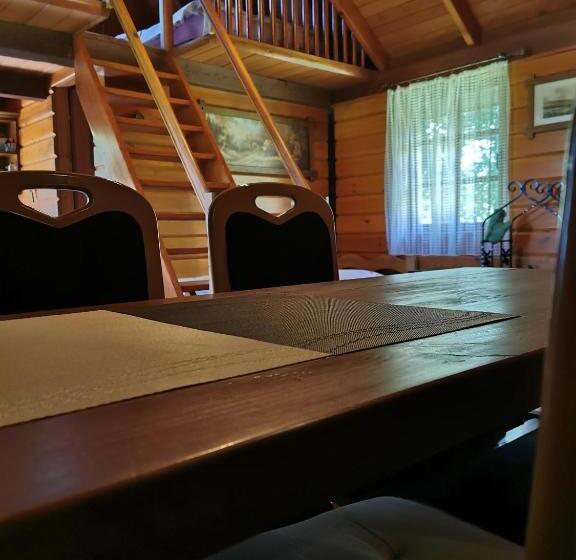 חדר משפחתי נוף לגינה, Agroturystyka W Ogrodach