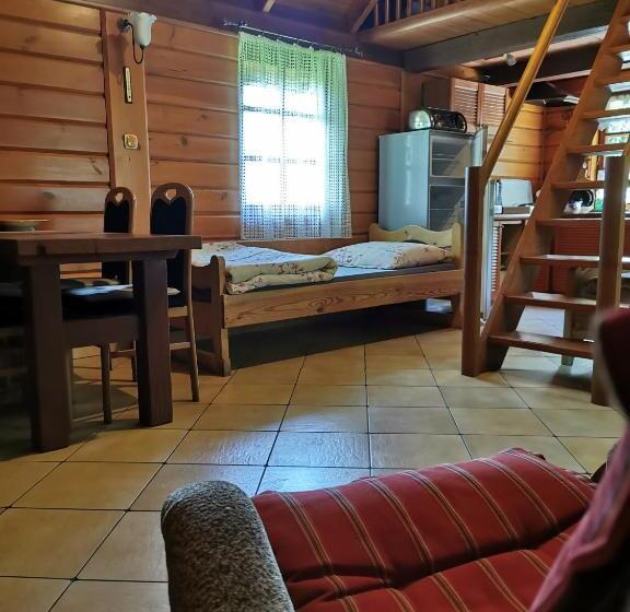 חדר משפחתי נוף לגינה, Agroturystyka W Ogrodach