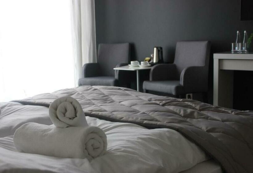 חדר סטנדרט, Arboretum