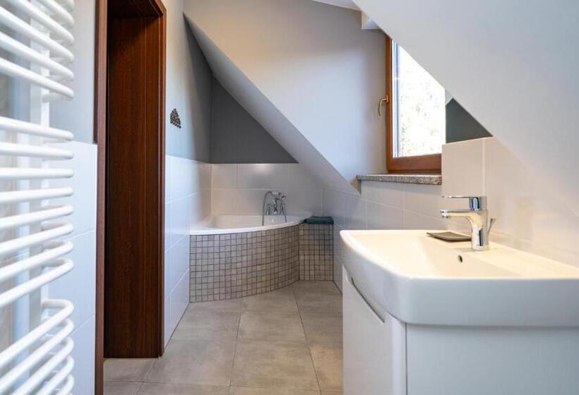 Номер Deluxe, Klejnot Karkonoszy