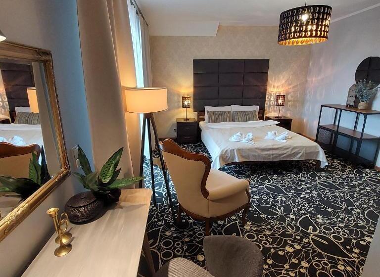 Апартаменты 1 Спальня с Балконом, Pensjonat Poranna Rosa