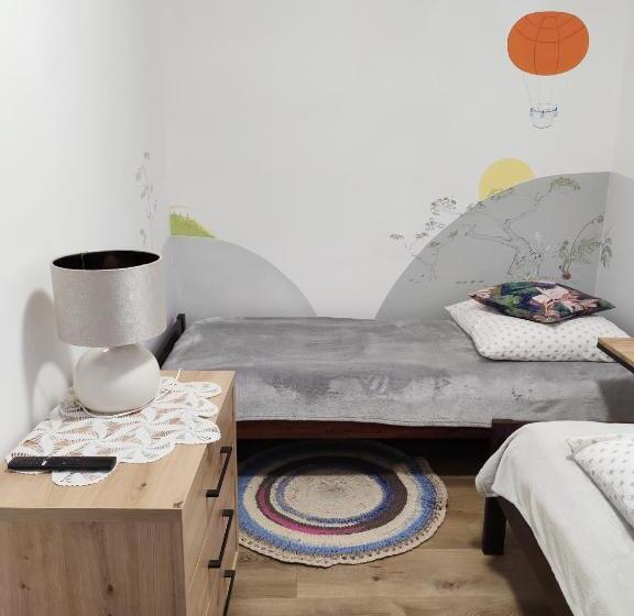 اتاق استاندارد, Wellspring