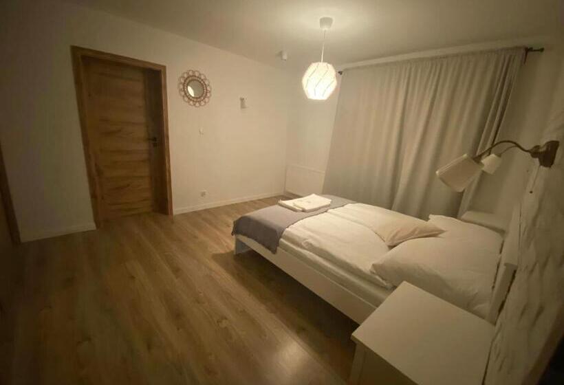 آپارتمان لوکس 1 خوابه, Willa Malinka Wiså‚a