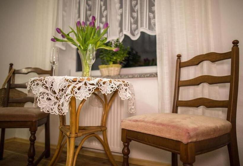 סוויטה עם מרפסת, Agroturystyka Sikorki