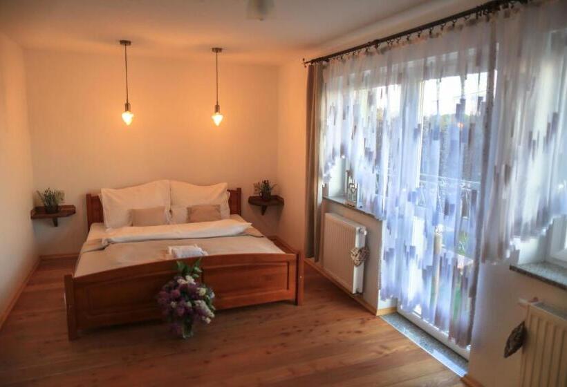 סוויטה עם מרפסת, Agroturystyka Sikorki