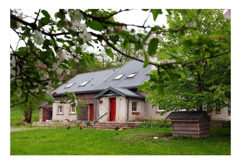 חדר סטנדרט לשלושה, Kozy I Róże