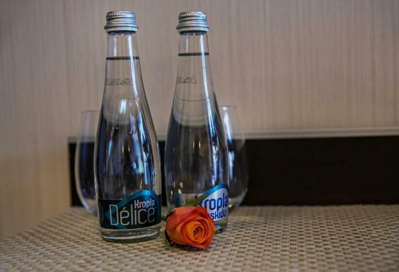 スタンダードルーム, Lord