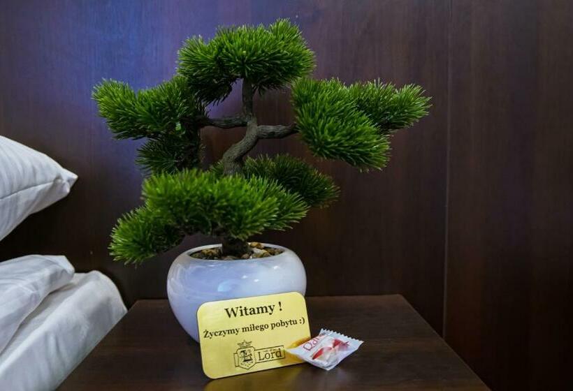 スタンダードルーム, Lord