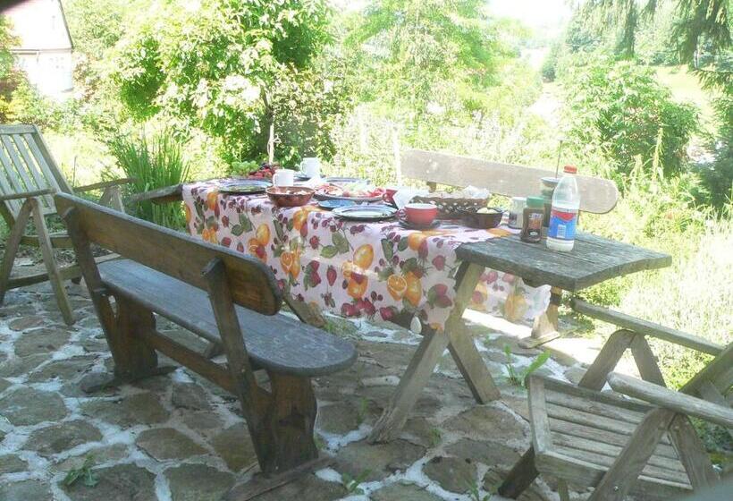 חדר סטנדרט לארבעה, Stara Plebania