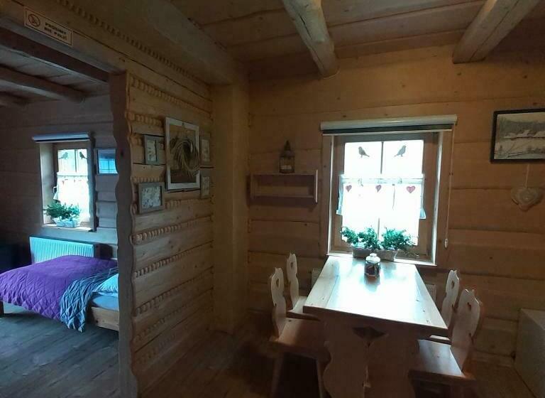 Négyágyas Standard Szoba, Staro Chałpa