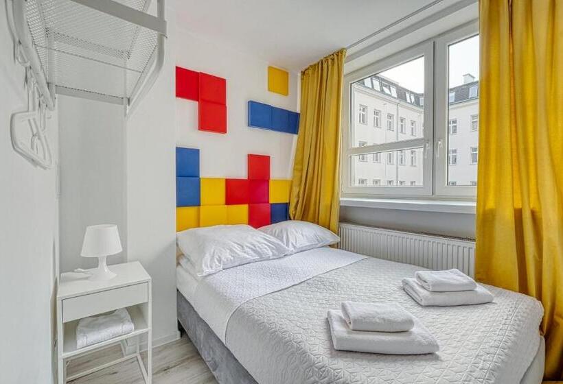 חדר סטנדרט, Level Rooms