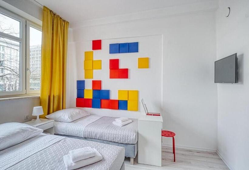 Quarto Triplo Estandar, Level Rooms
